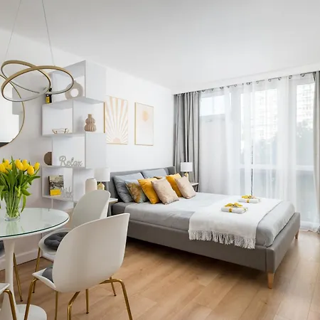 Apartament Gold Premium 950 M To Station Parking Warszawa